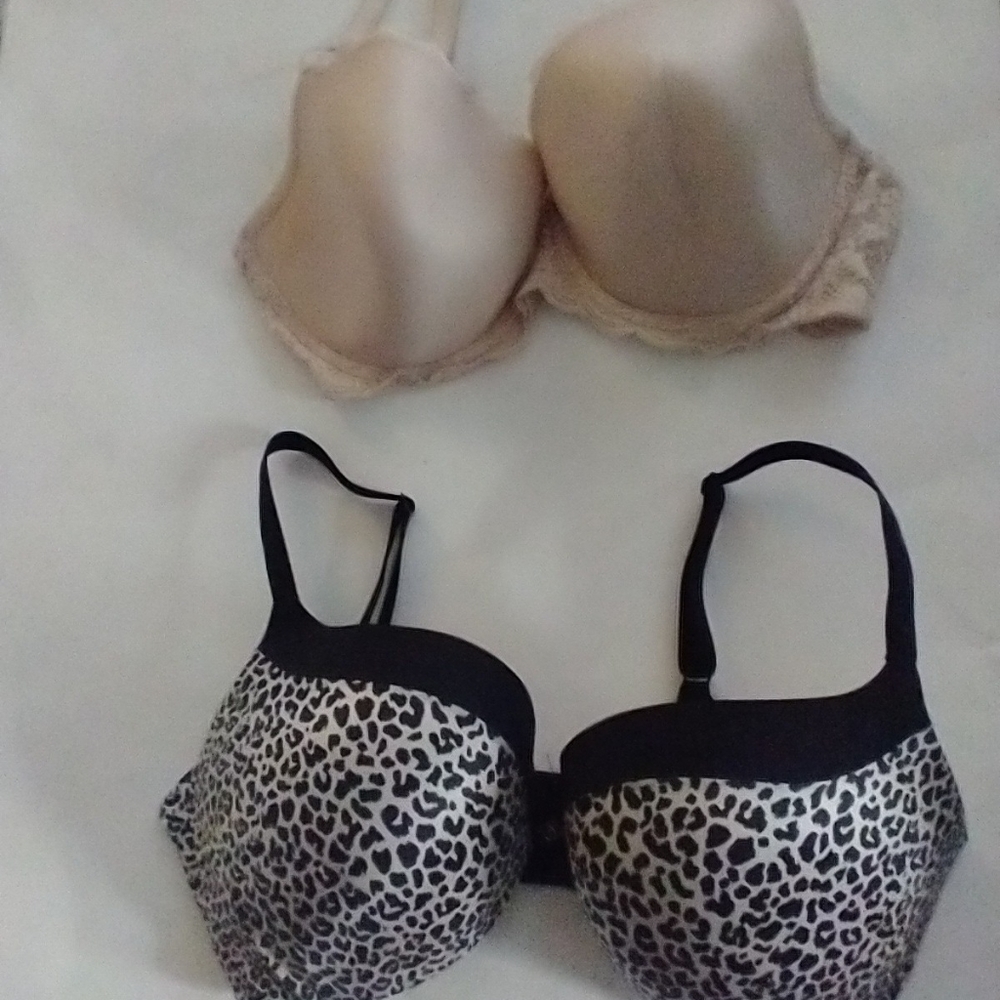 Victoria secret bras bandle of 2  36DD